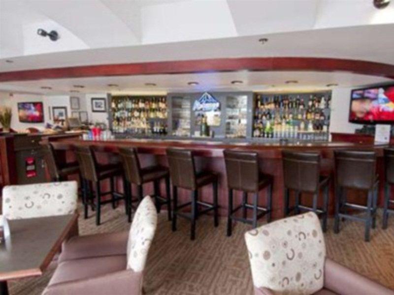 Quality Hotel Downtown-Inn At False Creek 밴쿠버 외부 사진