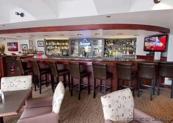Quality Hotel Downtown-Inn At False Creek 밴쿠버 외부 사진