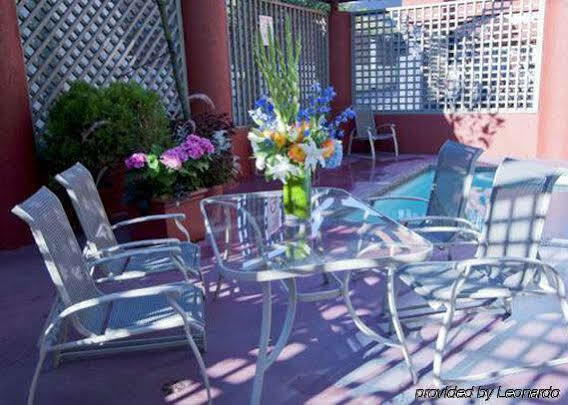Quality Hotel Downtown-Inn At False Creek 밴쿠버 외부 사진